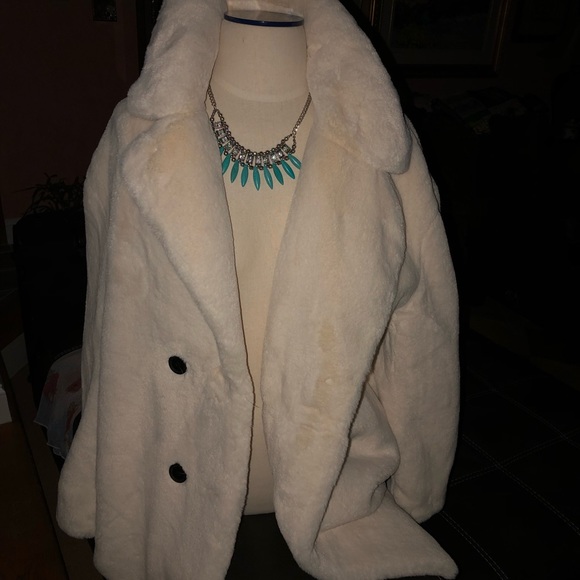 Bcbgmaxazria Faux Fur Coat. Cream - Picture 3 of 8